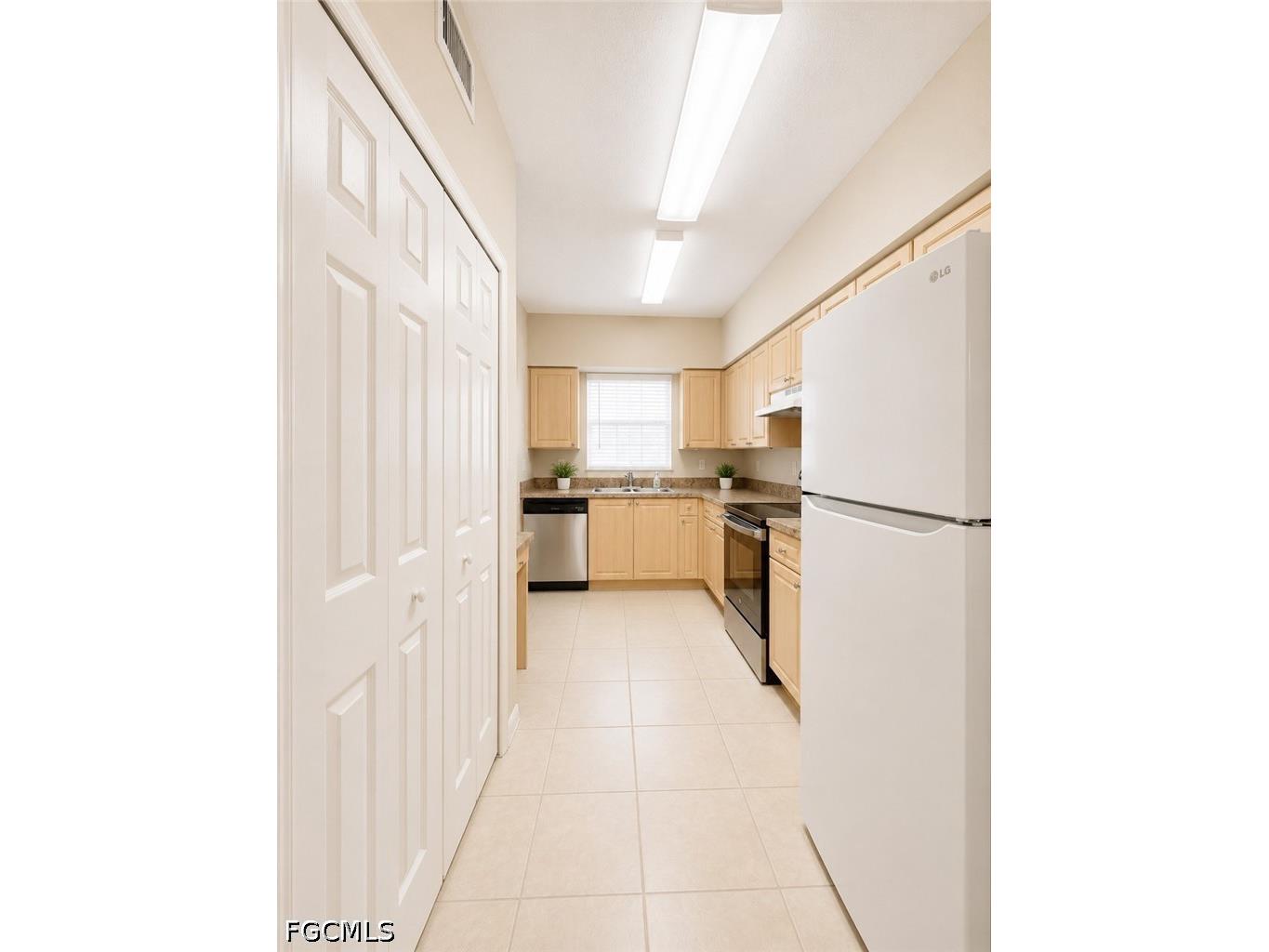 3304 Skyline Boulevard #A103 Cape Coral FL 33914 2026023864 image5