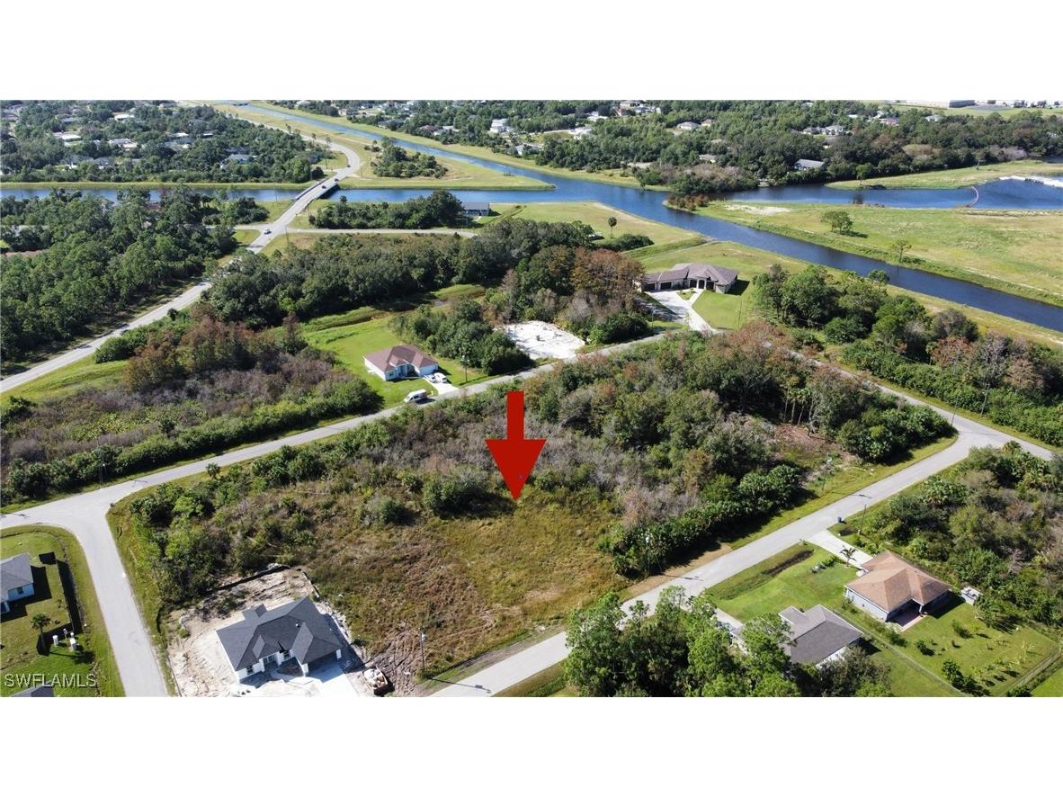 3305 32nd Street W Lehigh Acres FL 33971 224085558 image1
