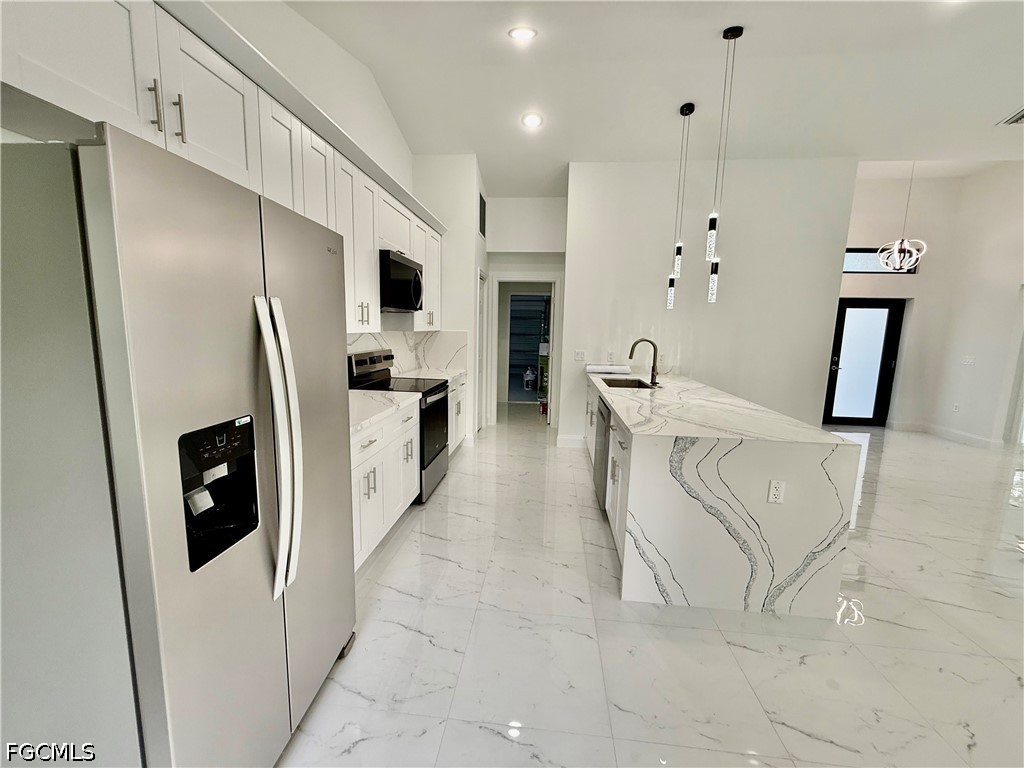 3305 39th Street W Lehigh Acres FL 33971 2026016475 image11