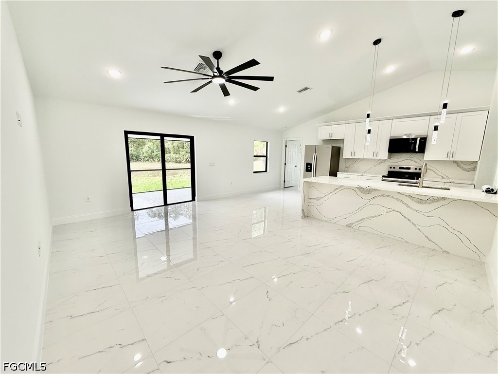 3305 39th Street W Lehigh Acres FL 33971 2026016475 image13