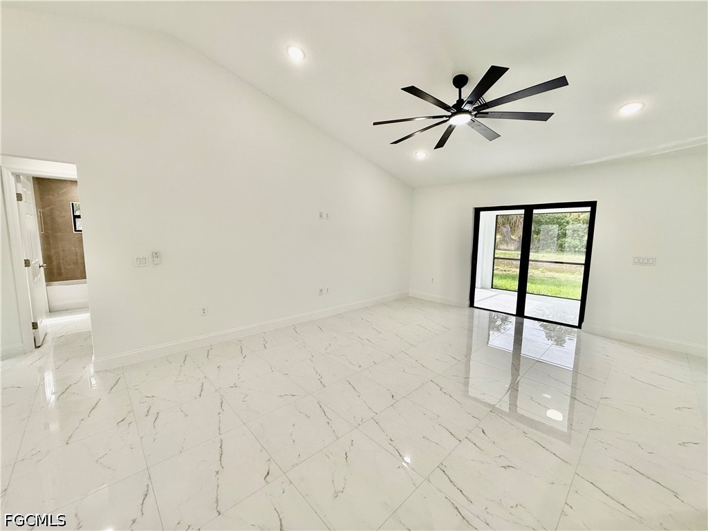 3305 39th Street W Lehigh Acres FL 33971 2026016475 image15