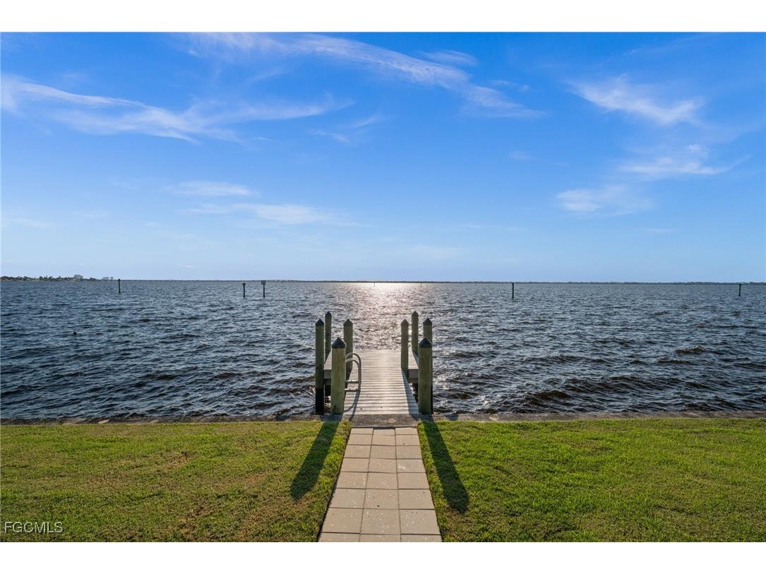 3305 SE 22nd Place Cape Coral FL 33904 2025019724 image16