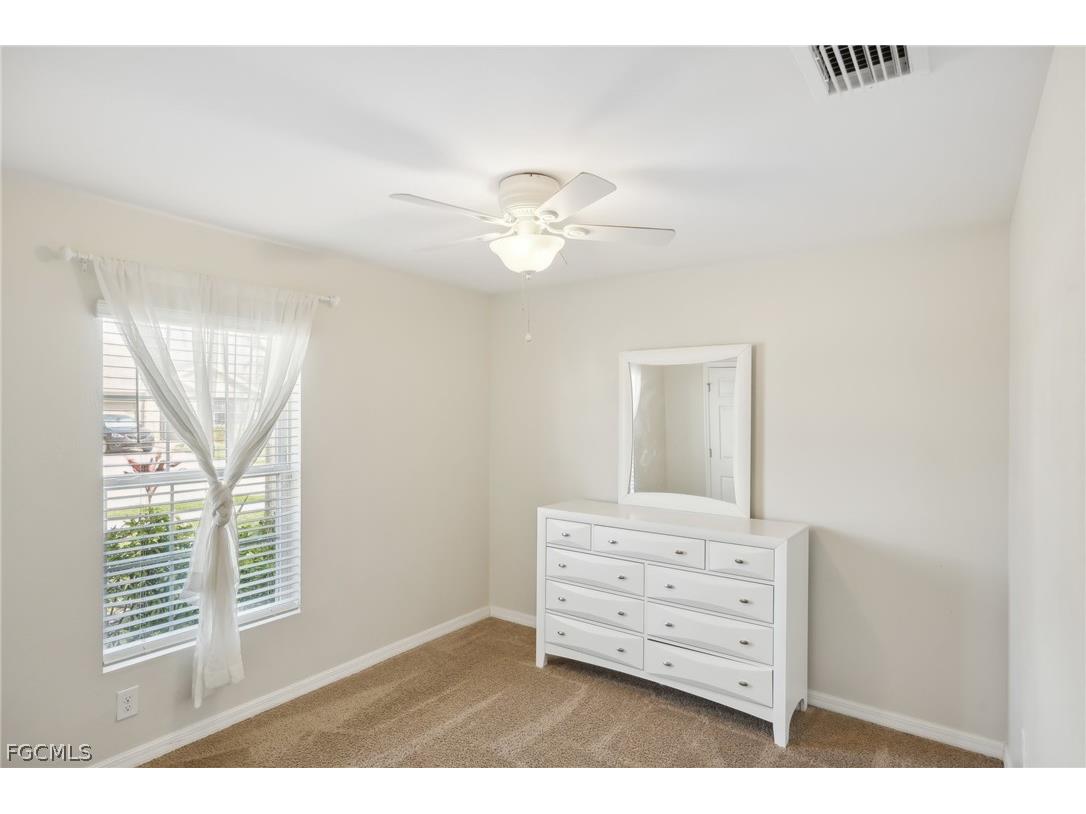 3306 Acapulco Circle Cape Coral FL 33909 2026008843 image13