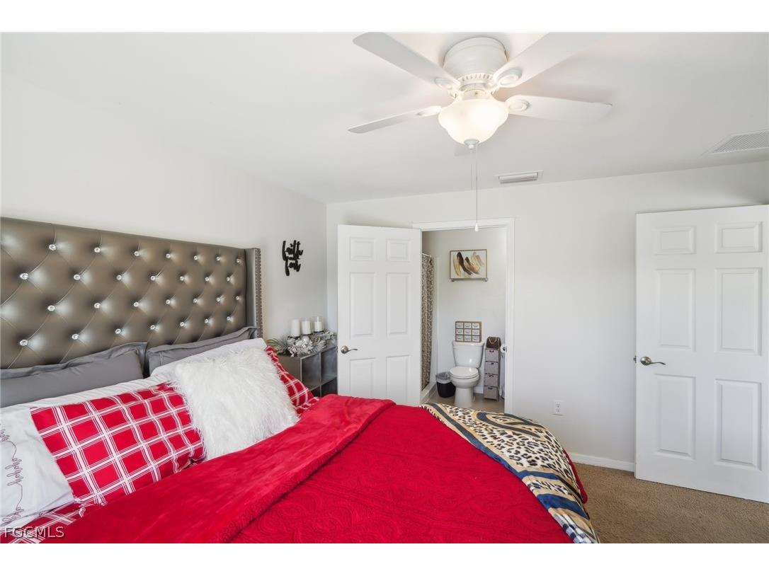 3306 Acapulco Circle Cape Coral FL 33909 2026008843 image23