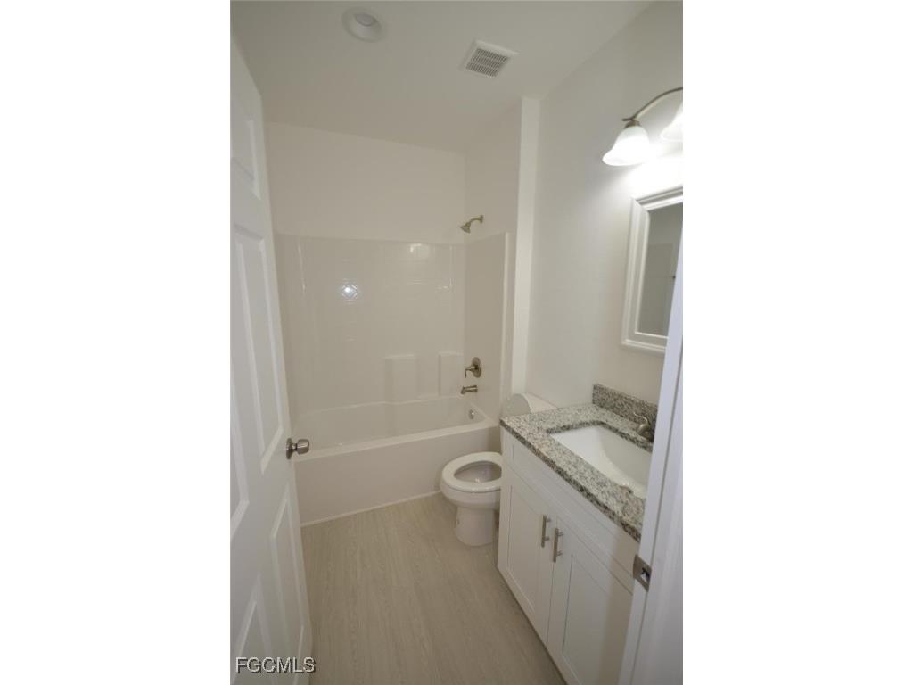 3306 Bassie Court Fort Myers FL 33916 2025012321 image16