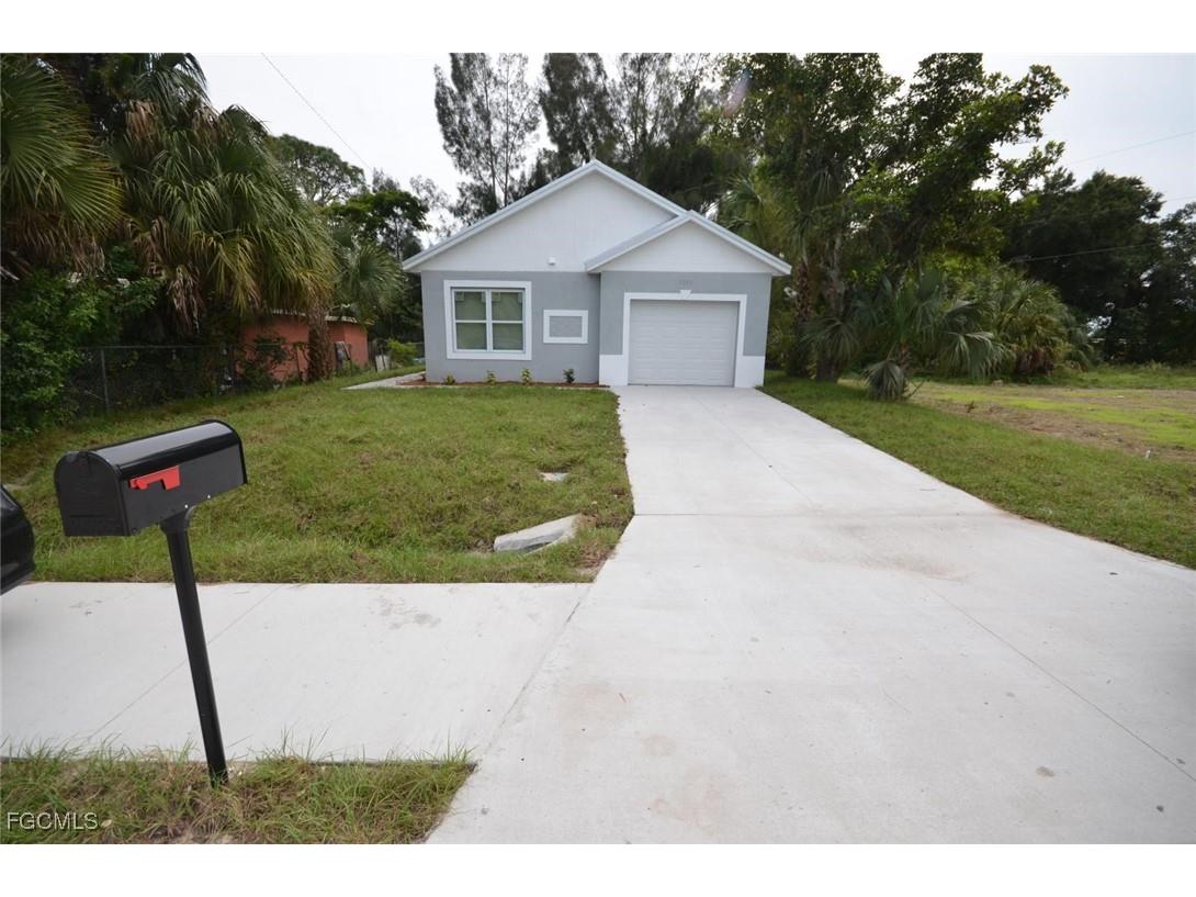 3306 Bassie Court Fort Myers FL 33916 2025012321 image2