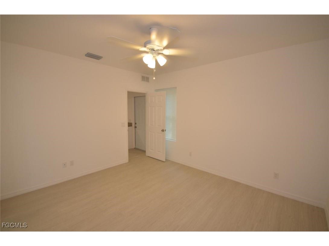 3306 Bassie Court Fort Myers FL 33916 2025012321 image9