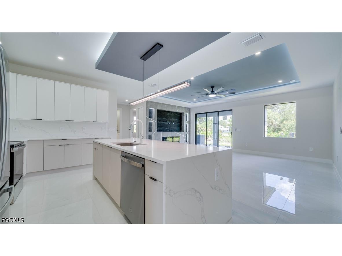 3306 E 17th Street Lehigh Acres FL 33972 2026028809 image11