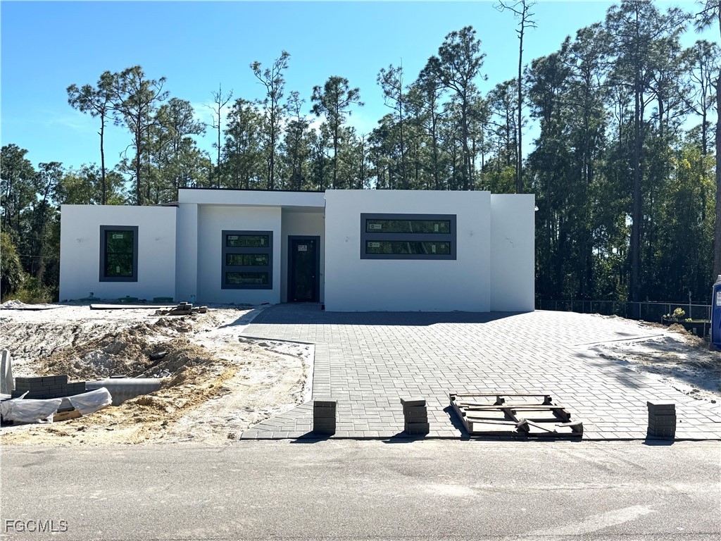 3306 E 2nd Street Lehigh Acres FL 33936 2026006146 image1