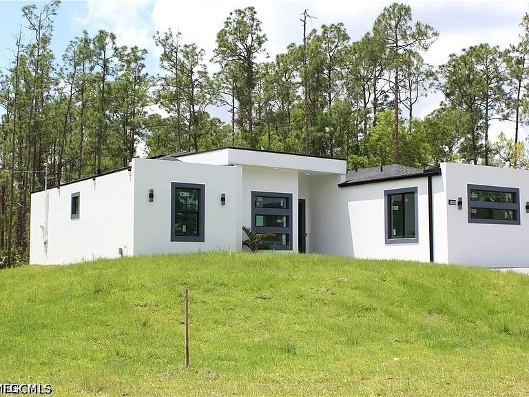 3306 E 2nd Street Lehigh Acres FL 33936 2026022559 image2