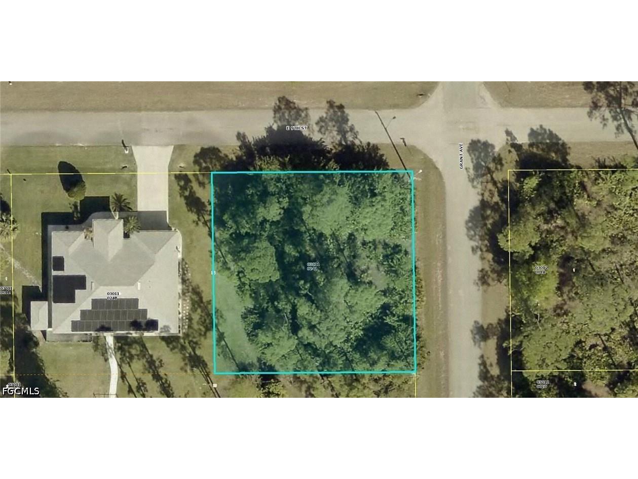 3306 E 9th Street Lehigh Acres FL 33972 2026020536 image1
