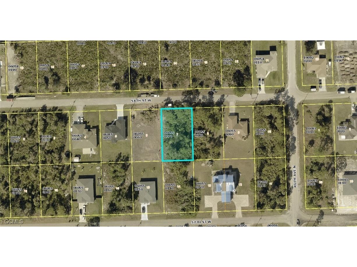 3307 58th Street W Lehigh Acres FL 33971 2025026038 image1
