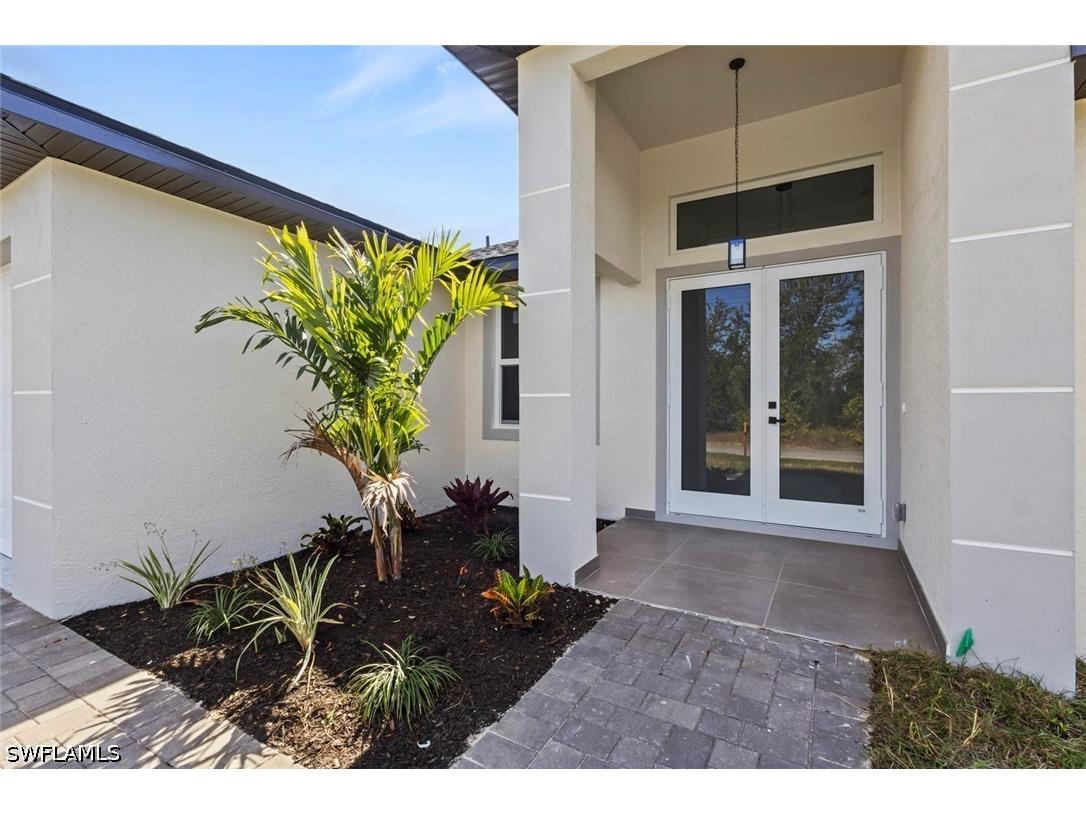 3307 6th SW Lehigh Acres FL 33976 226019717 image1