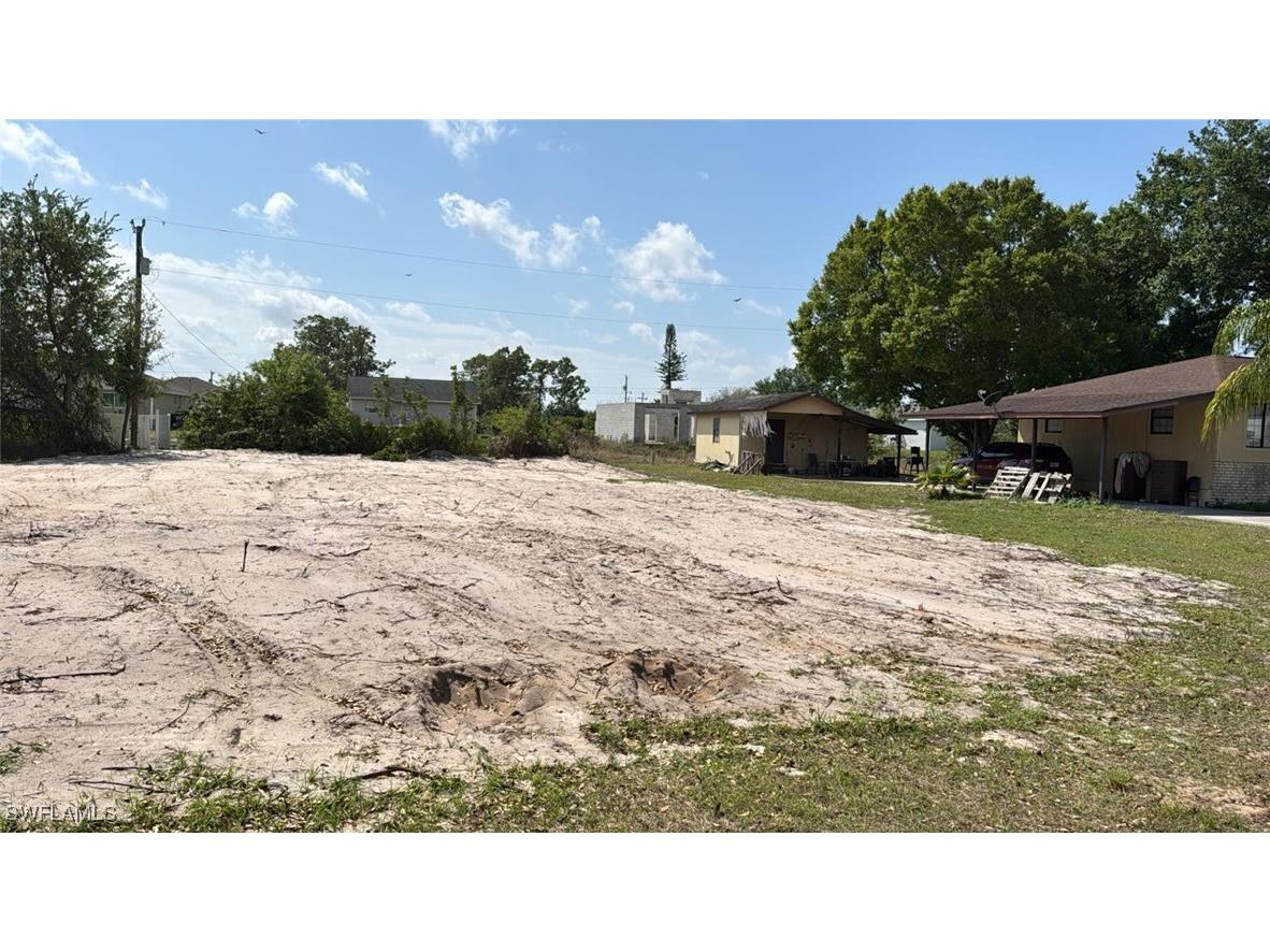 3307 6th Street SW Lehigh Acres FL 33976 225026463 image1