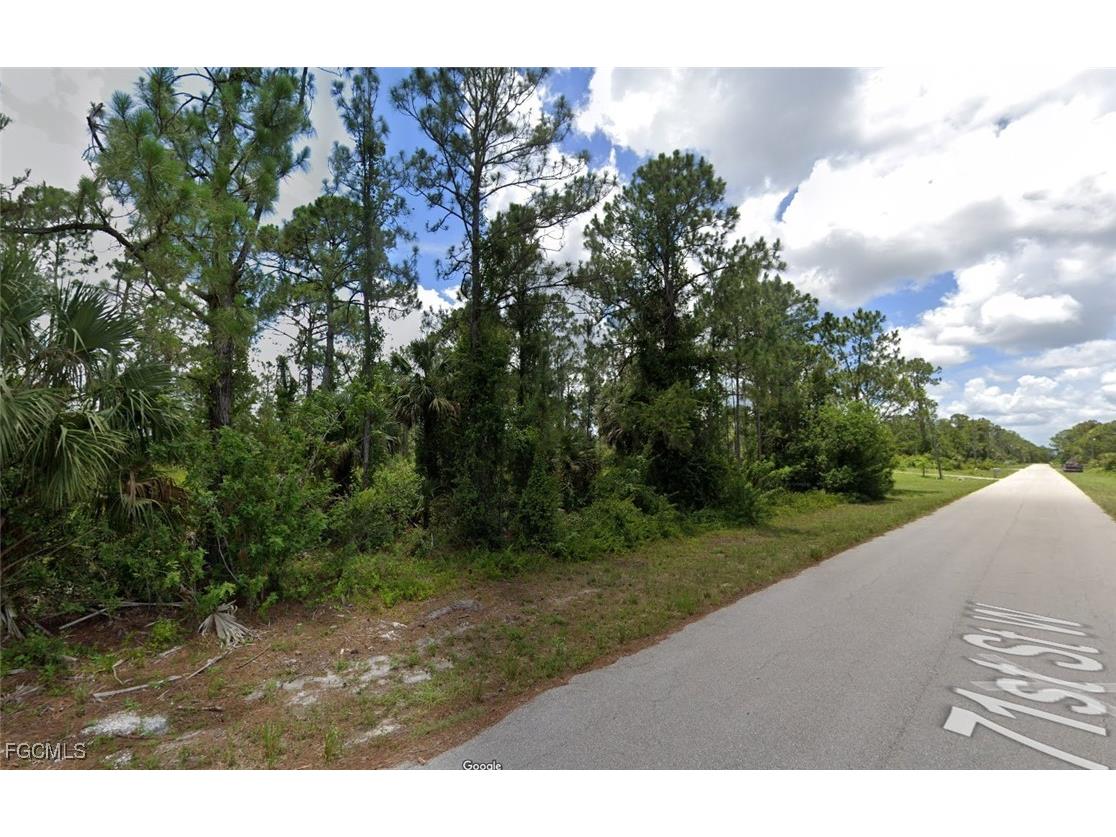 3307 71st Street W Lehigh Acres FL 33971 2025009328 image4