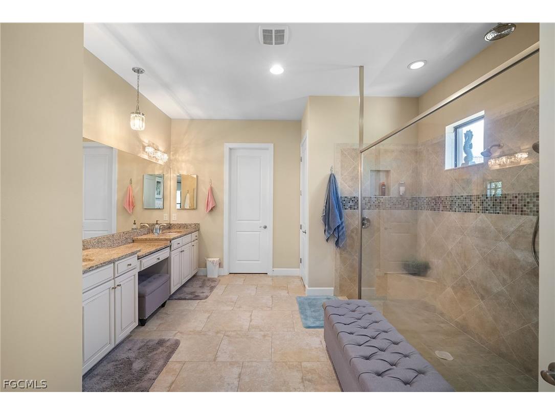 3307 Chestnut Grove Drive Alva FL 33920 2026008774 image19