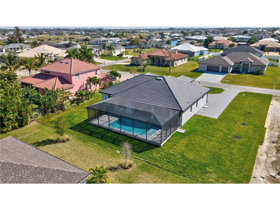 3307 NW 3rd Street Cape Coral FL 33993 2025007625 image28