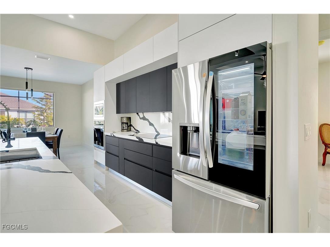 3307 NW 3rd Street Cape Coral FL 33993 2025007625 image43