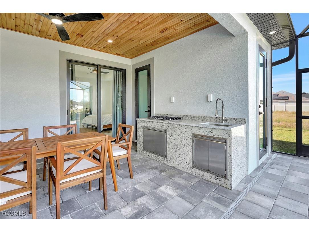 3307 NW 3rd Street Cape Coral FL 33993 2025007625 image44