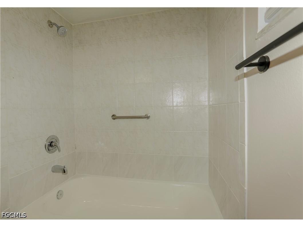 3307 SE 15th Place #2 Cape Coral FL 33904 2026019439 image14