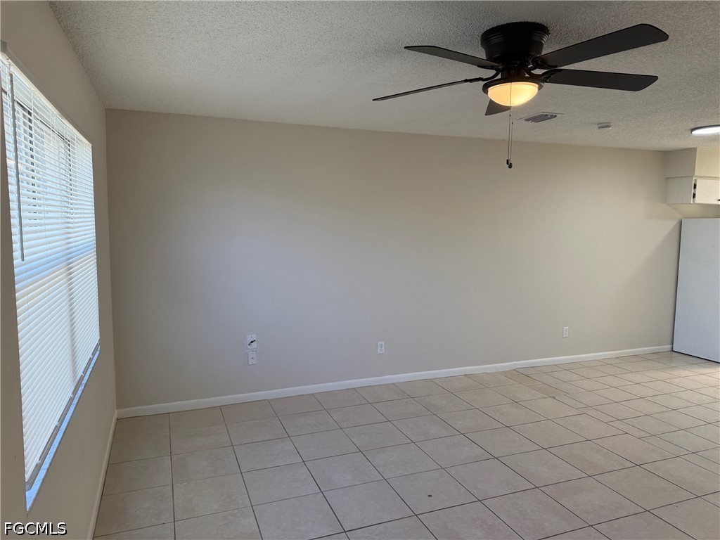 3307 SE 15th Place #4 Cape Coral FL 33904 2026015174 image3