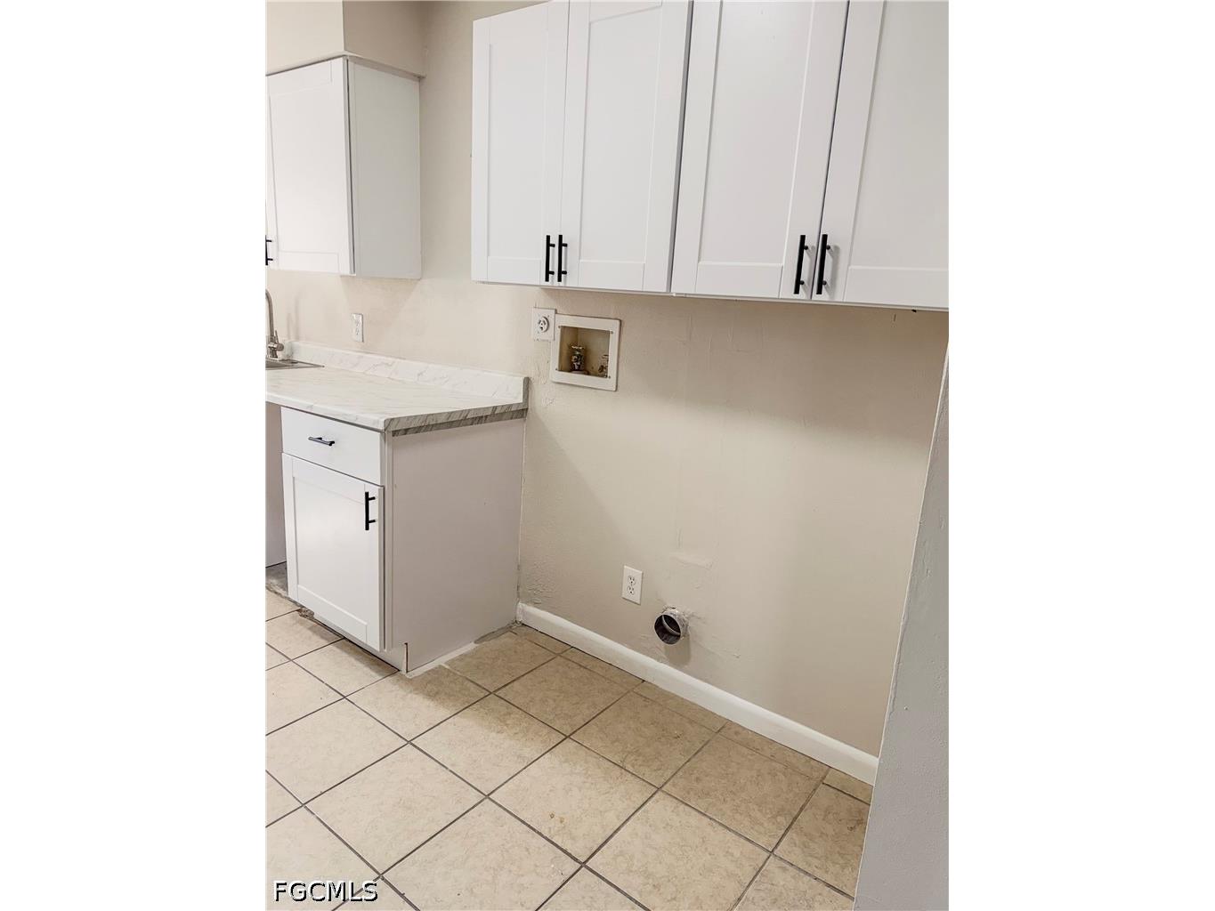 3307 SE 15th Place #8 Cape Coral FL 33904 2026019993 image9