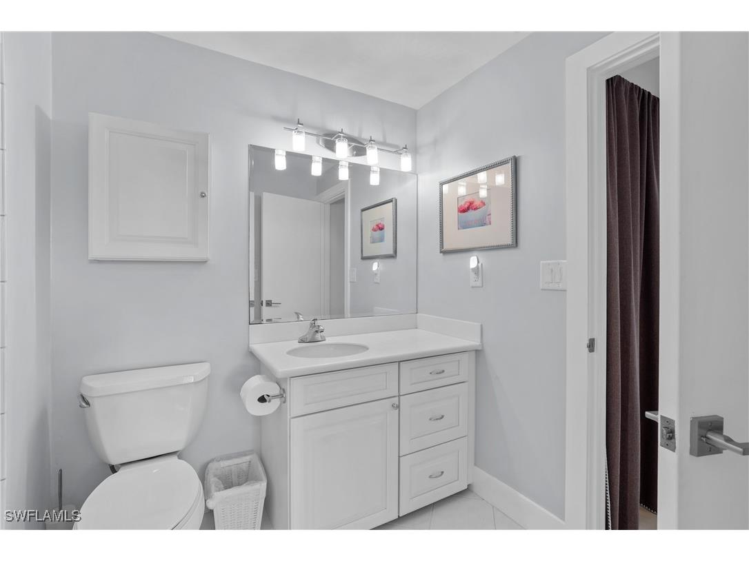 3308 Europa Drive #30 Naples FL 34105 225080282 image16