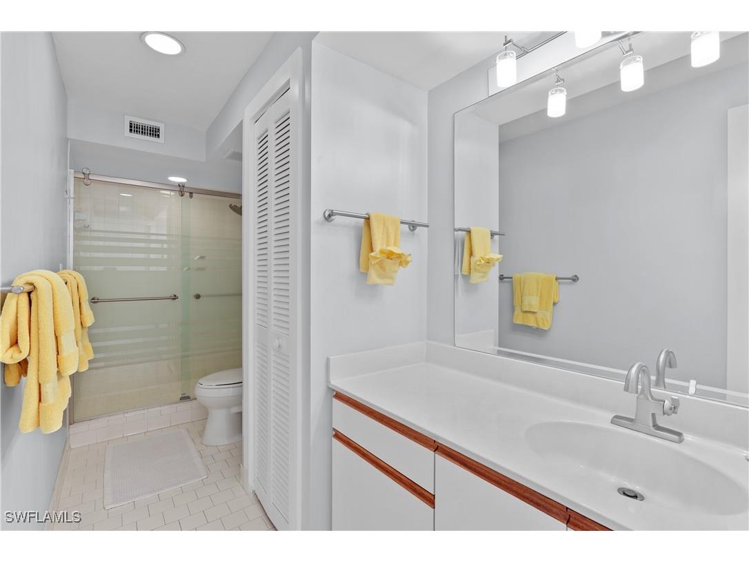 3308 Europa Drive #30 Naples FL 34105 225080282 image18