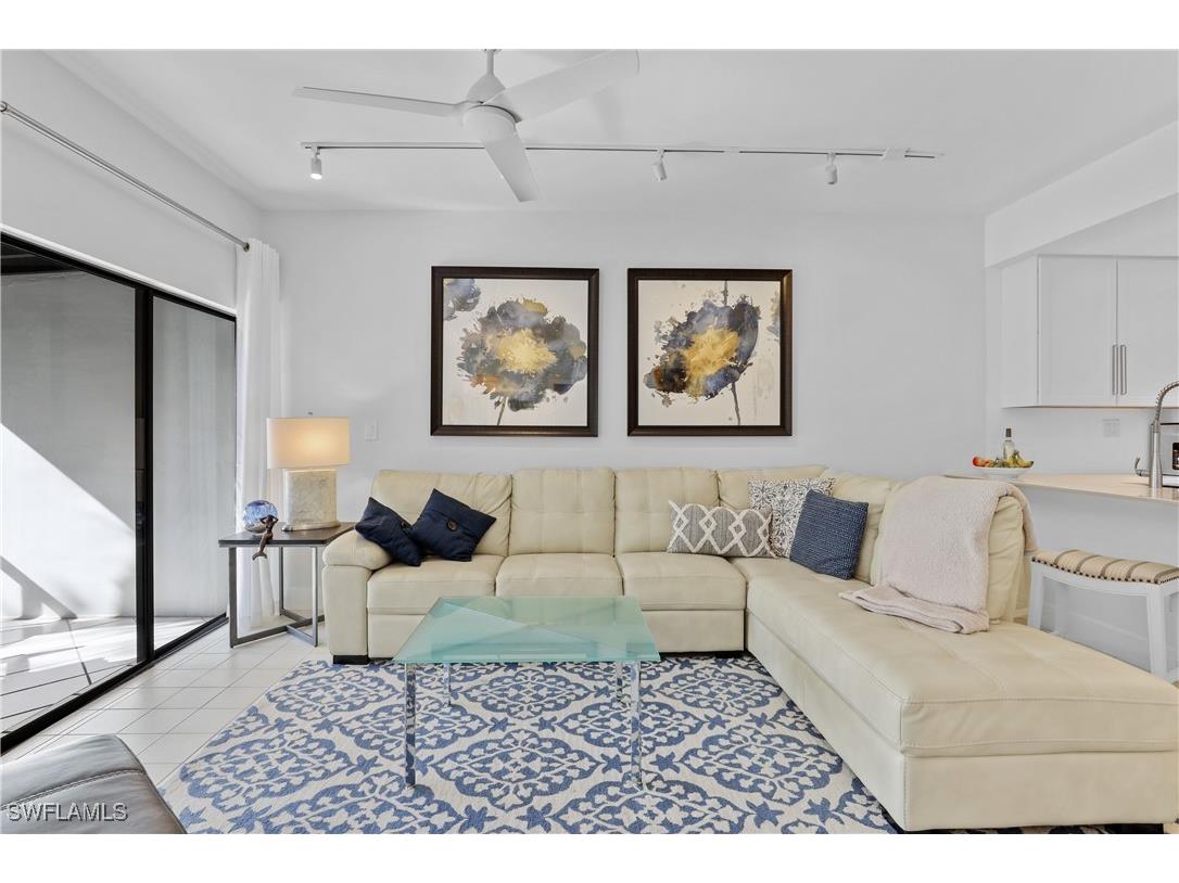 3308 Europa Drive #30 Naples FL 34105 225080282 image6