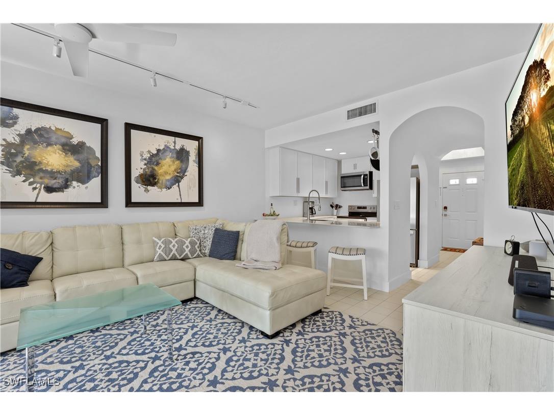 3308 Europa Drive #30 Naples FL 34105 225080282 image7