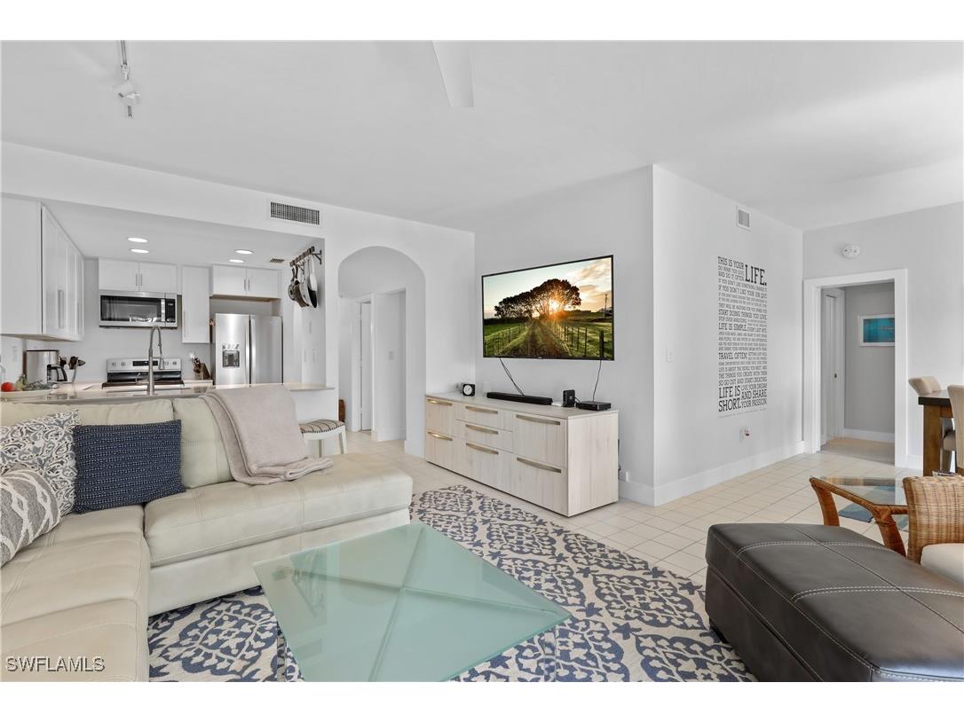 3308 Europa Drive #30 Naples FL 34105 225080282 image8