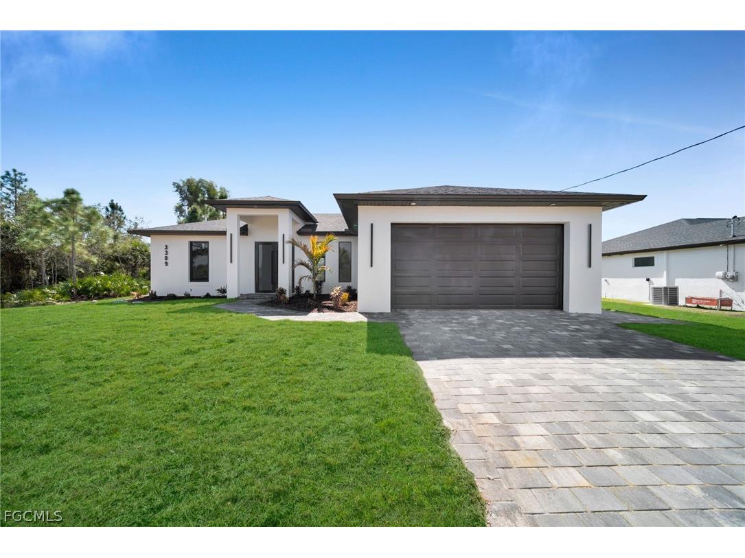 3309 58th Street W Lehigh Acres FL 33971 2026008604 image1