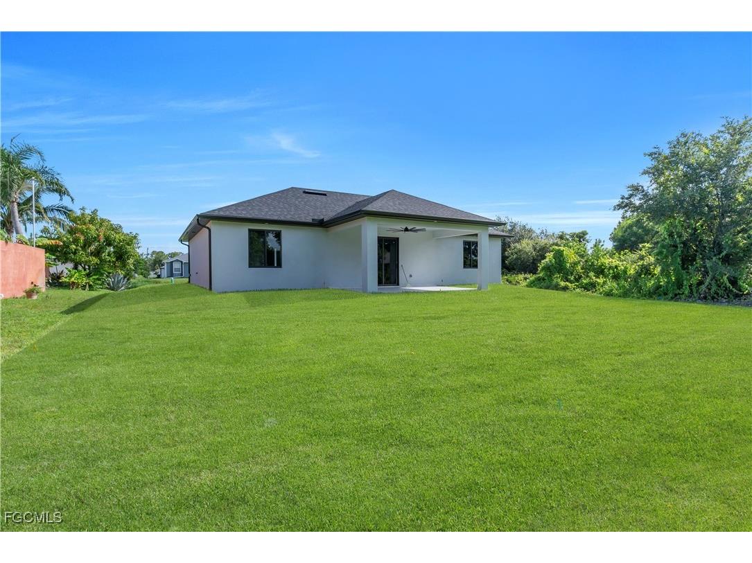 3309 9th Street W Lehigh Acres FL 33971 2025003670 image27