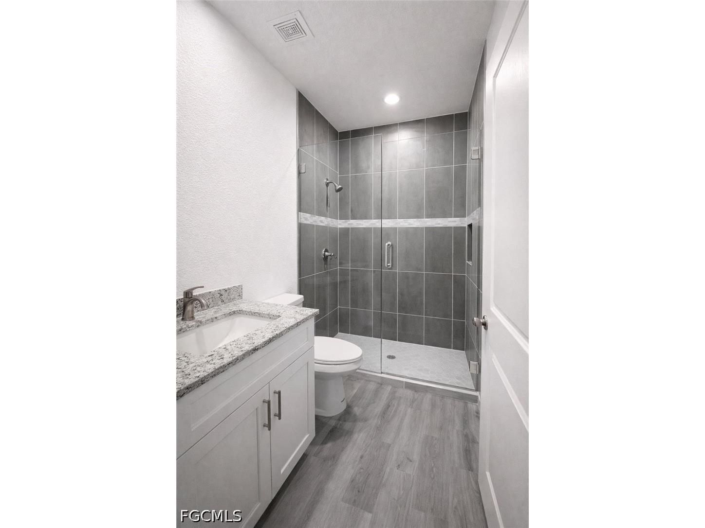 331-329 Urbana Street Lehigh Acres FL 33972 2026025415 image7