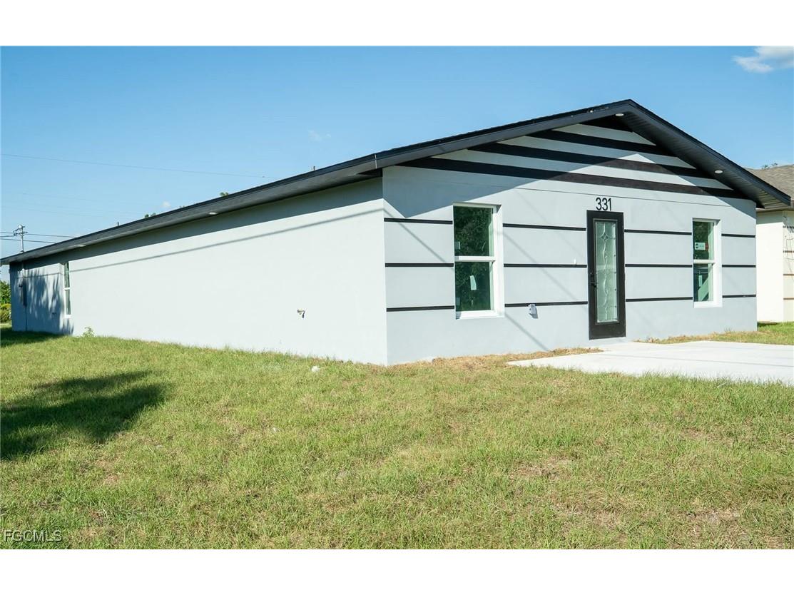 331 Detroit Avenue Fort Myers FL 33905 2025015861 image1