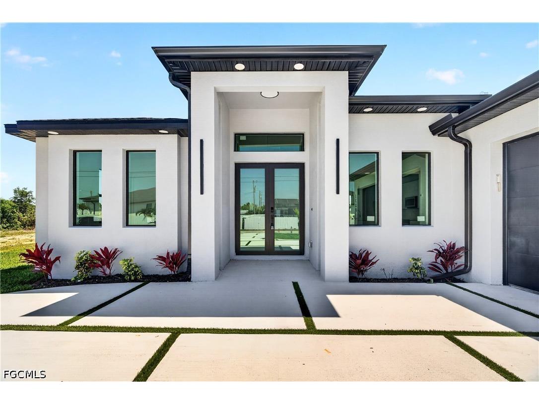331 NE 15th Street Cape Coral FL 33909 2026018085 image2