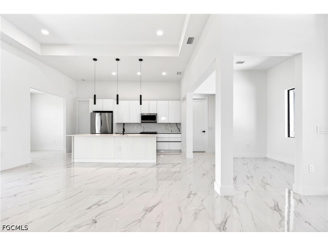 331 NE 15th Street Cape Coral FL 33909 2026018085 image26