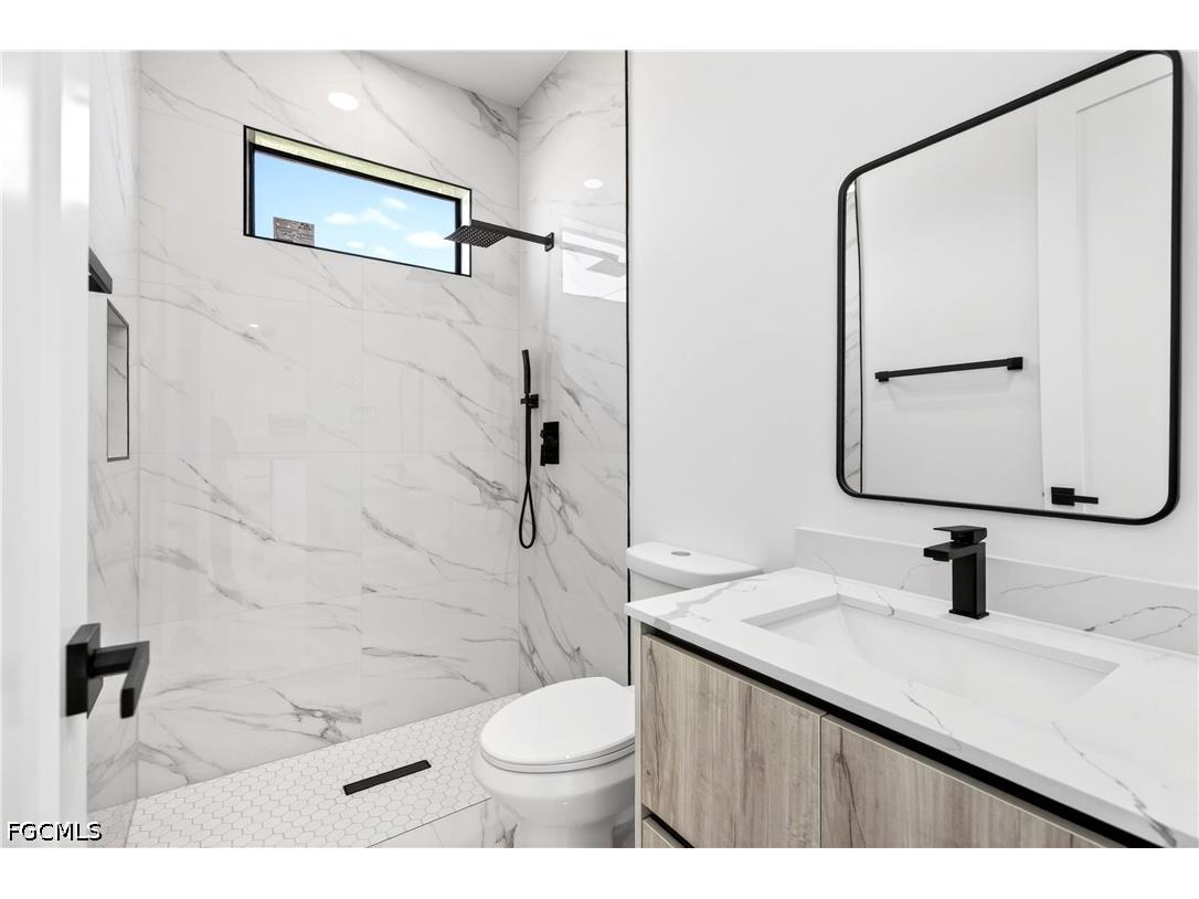 331 NE 15th Street Cape Coral FL 33909 2026018085 image27