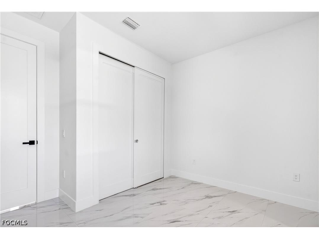 331 NE 15th Street Cape Coral FL 33909 2026018085 image30
