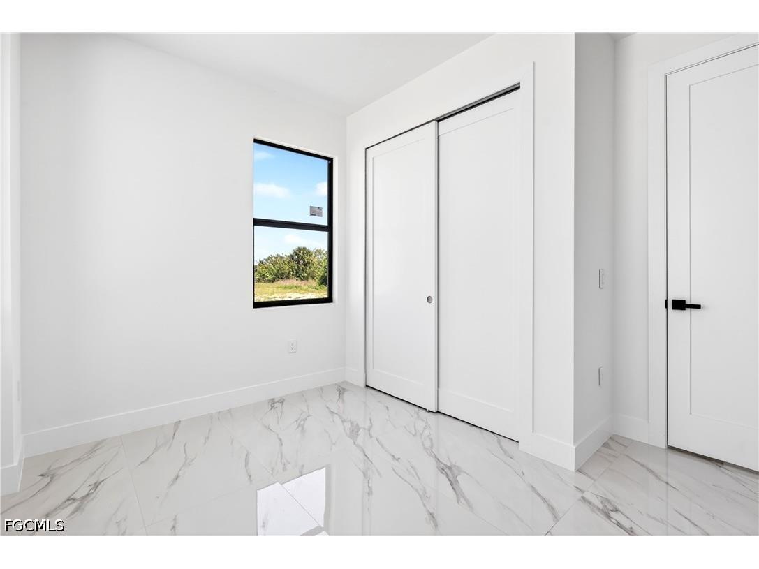 331 NE 15th Street Cape Coral FL 33909 2026018085 image34
