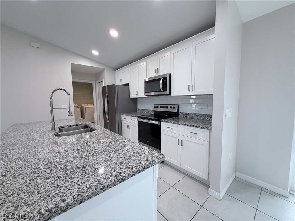 331 NE 25th Street Cape Coral FL 33909 2026008031 image2