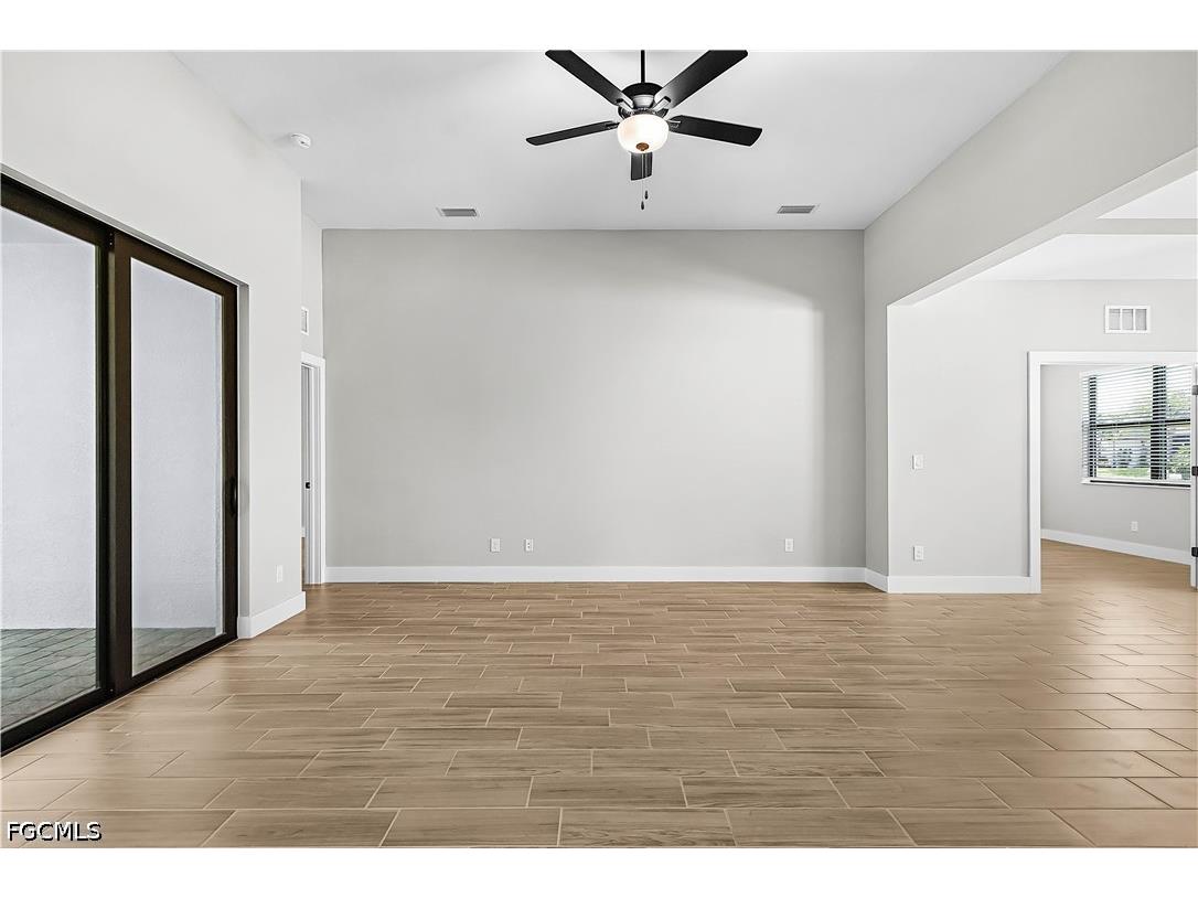 331 Nicholas Parkway E Cape Coral FL 33990 2026027742 image10