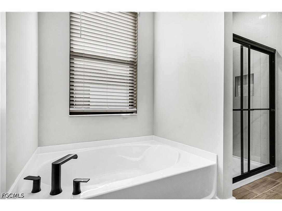 331 Nicholas Parkway E Cape Coral FL 33990 2026027742 image16