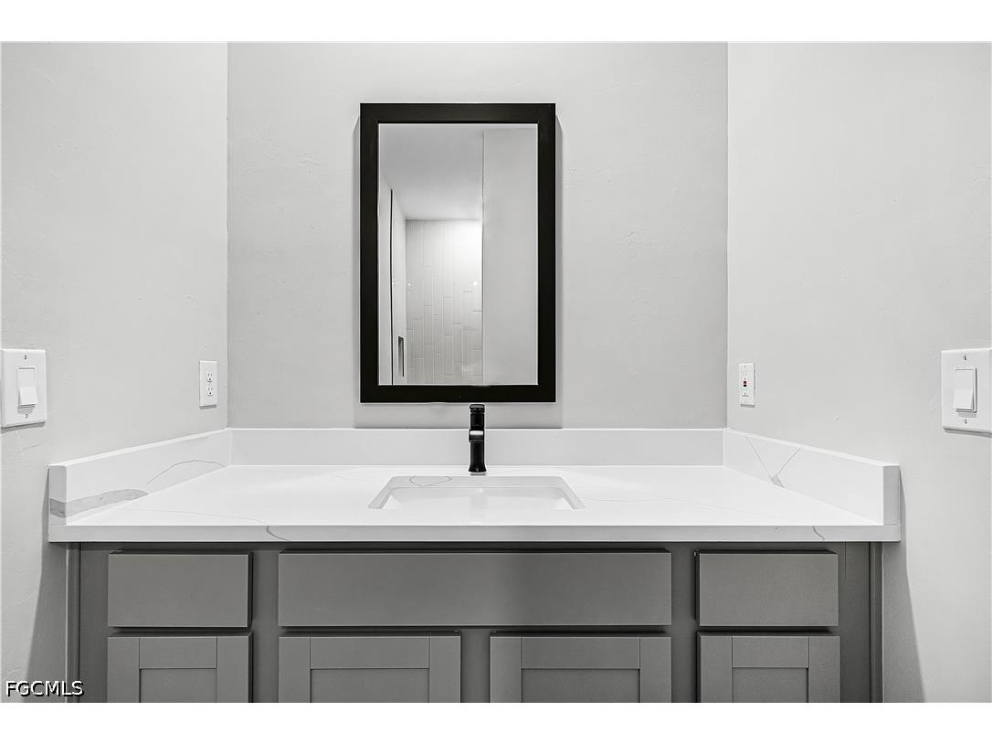 331 Nicholas Parkway E Cape Coral FL 33990 2026027742 image19