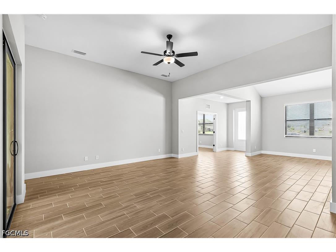 331 Nicholas Parkway E Cape Coral FL 33990 2026027742 image25