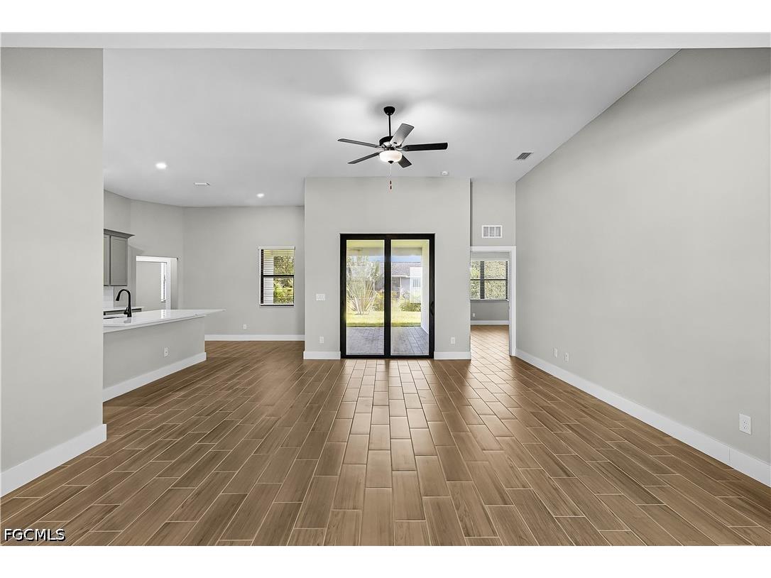 331 Nicholas Parkway E Cape Coral FL 33990 2026027742 image6