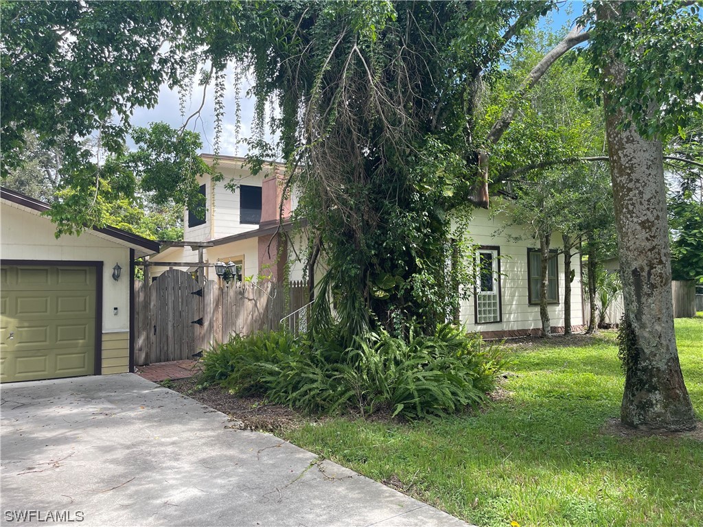 331 Royal Palm Park Road Fort Myers FL 33905 223050037 image1