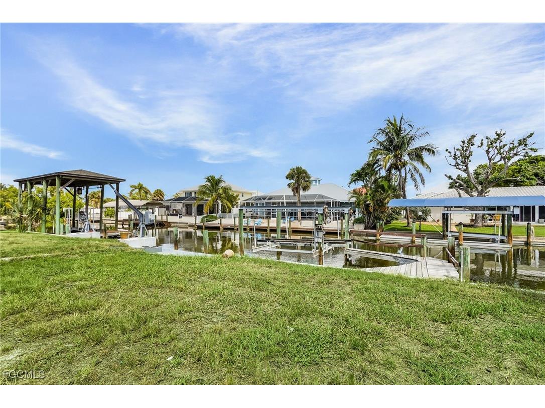 331 Washington Court Fort Myers Beach FL 33931 2025016746 image18