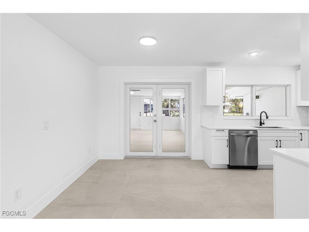 331 Washington Court Fort Myers Beach FL 33931 2025016746 image8