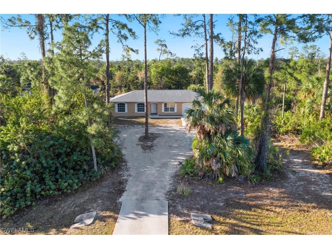 3310 4th Avenue NE Naples FL 34120 223024170 image1